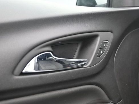 Used 2024 Chevrolet Equinox LT AWD/4WD image 14