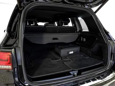 Used 2023 Mercedes-Benz EQB 300 4MATIC image 53