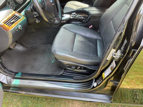 Used 2008 BMW 528xi Sedan image 25