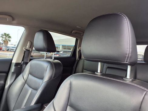 Used 2023 Nissan Murano SV image 17