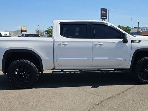 Used 2019 GMC Sierra 1500 AT4 w/ AT4 Premium Package AWD/4WD image 9
