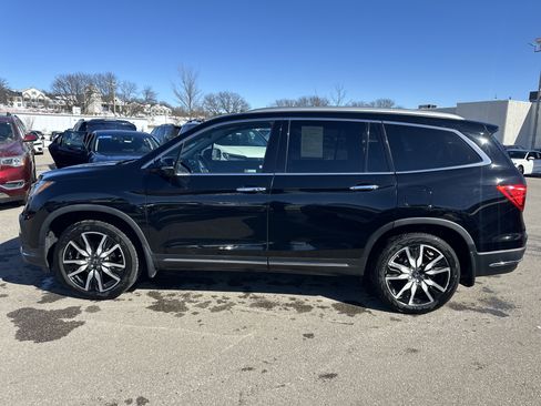 Used 2020 Honda Pilot Touring image 6