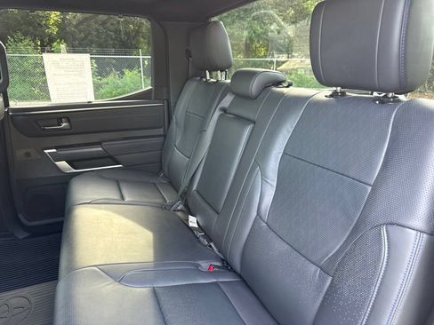 Used 2024 Toyota Tundra Platinum AWD/4WD image 16