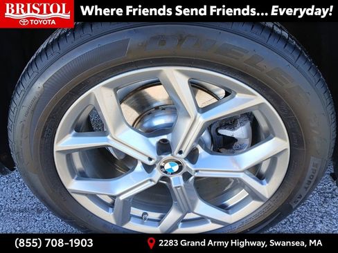 Used 2021 BMW X3 xDrive30i w/ Premium Package image 11