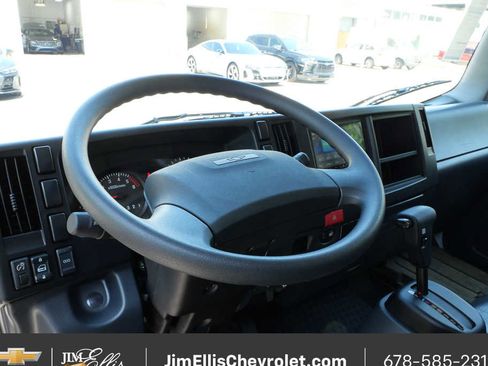 New 2025 Chevrolet Low Cab Forward 5500XG image 4
