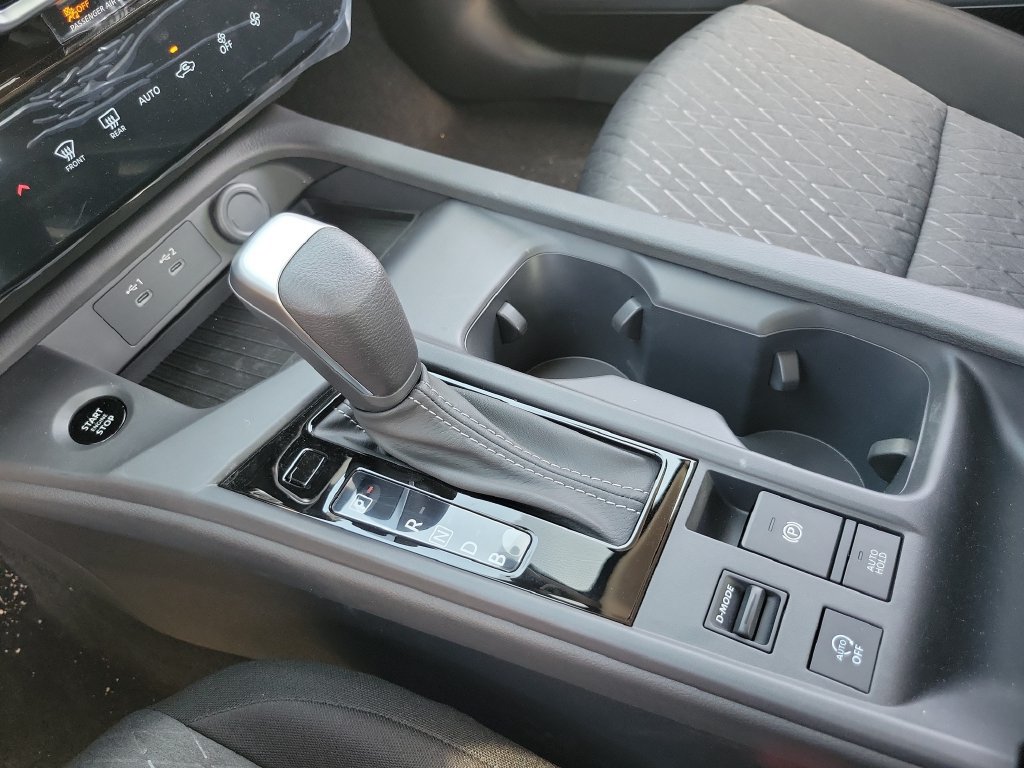 New 2027 Nissan Sentra SV w/ Floor Mat Package FWD image 18
