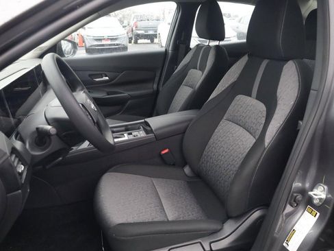 New 2026 Nissan Sentra SV w/ SV Convenience Package image 18