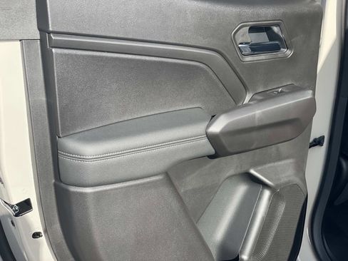 New 2026 GMC Canyon Elevation w/ Convenience Package image 23