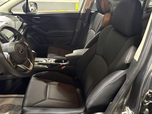 Used 2023 Subaru Crosstrek 2.0i image 12