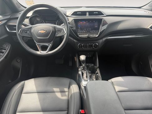 Used 2023 Chevrolet TrailBlazer ACTIV w/ Sun and Liftgate Package AWD/4WD image 10