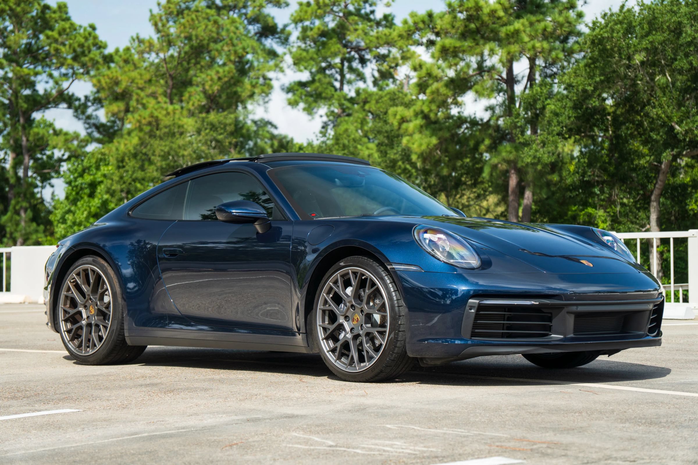 Used 2020 Porsche 911 Carrera RWD image 14