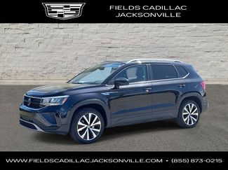 Used 2024 Volkswagen Taos SE video 1