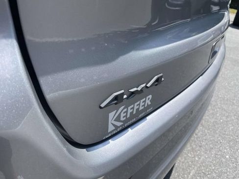 Certified 2023 Jeep Compass High Altitude AWD/4WD image 9