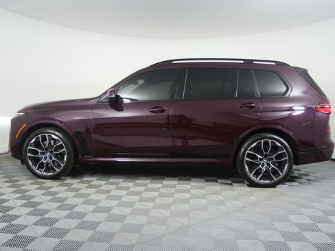 Used 2024 BMW X7 xDrive40i w/ M Sport Package image 6