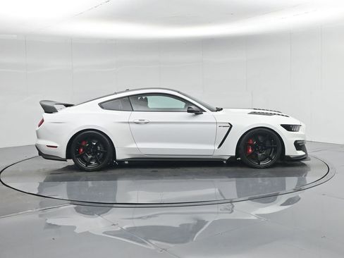 Used 2019 Ford Mustang Shelby GT350R w/ GT350R Equipment Group 920A image 27