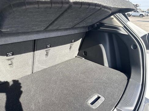 Used 2024 Buick Encore GX Preferred image 7