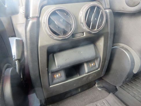 Used 2016 Land Rover LR4 HSE Silver Edition image 29