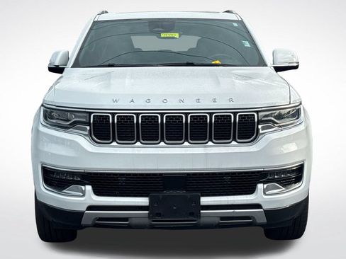 Used 2022 Jeep Wagoneer Series II w/ Premium Group I AWD/4WD image 3