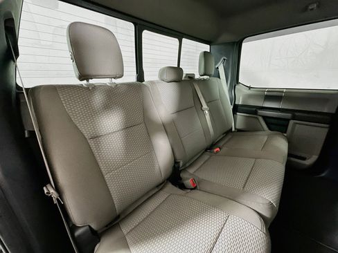 Used 2019 Ford F150 XLT w/ Equipment Group 302A Luxury AWD/4WD image 25