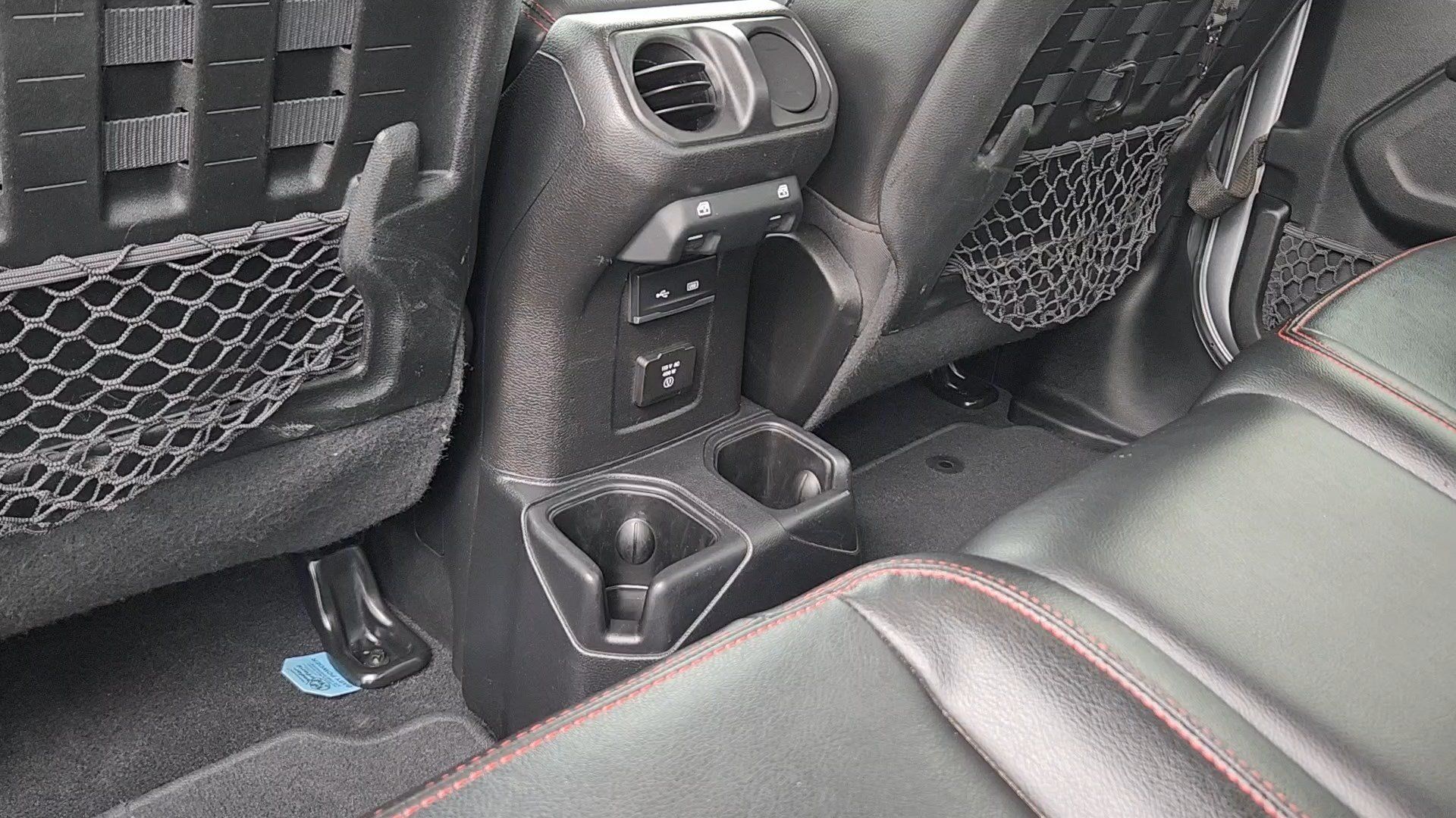 Used 2020 Jeep Gladiator Rubicon AWD/4WD image 16