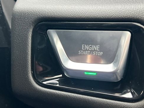 New 2026 GMC Yukon XL Denali w/ Sun & Power Step Package image 21