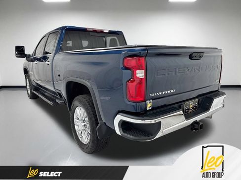 Used 2021 Chevrolet Silverado 2500 LTZ w/ LTZ Plus Package AWD/4WD image 9