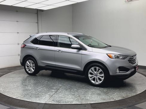 Used 2020 Ford Edge Titanium w/ Cargo Accessory Package AWD/4WD image 42