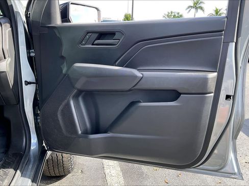 Certified 2023 Chevrolet Colorado Trail Boss w/ Advanced Trailering Package image 22