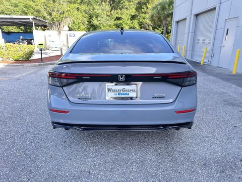 Used 2023 Honda Accord Sport image 5
