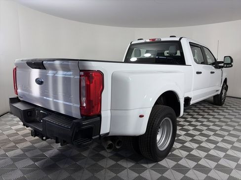 Used 2023 Ford F350 XL image 7