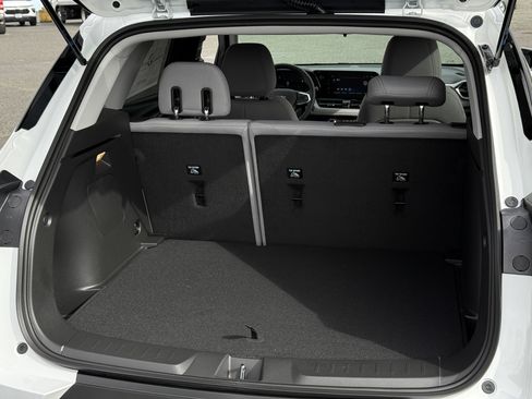 New 2026 Chevrolet TrailBlazer LT image 32