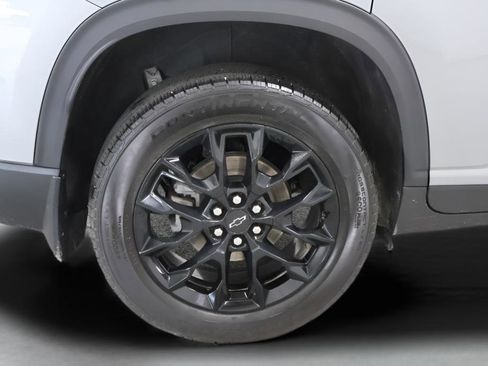 Used 2024 Chevrolet Traverse LT w/ Midnight/Sport Edition AWD/4WD image 36