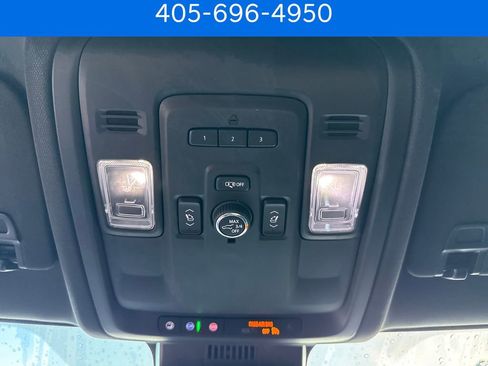 Used 2023 Chevrolet Suburban Z71 w/ Off-Road Capability Package AWD/4WD image 35