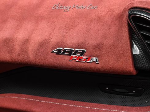 Used 2019 Ferrari 488 Pista Coupe RWD image 31