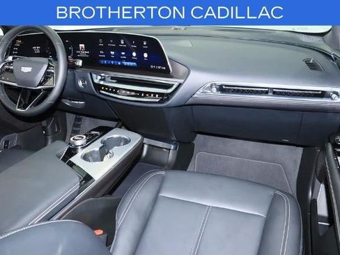 Certified 2024 Cadillac Lyriq Tech w/ Driver Assist Package AWD/4WD image 30