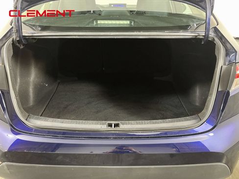 Used 2024 Toyota Corolla LE FWD image 10