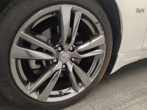 Used 2019 INFINITI Q50 Signature Edition w/ Cargo Package (L96) RWD image 31
