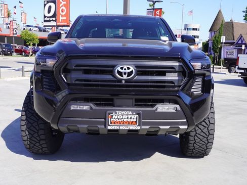 New 2026 Toyota Tacoma SR5 AWD/4WD image 2