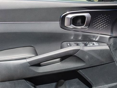 New 2026 Kia Sorento S image 21