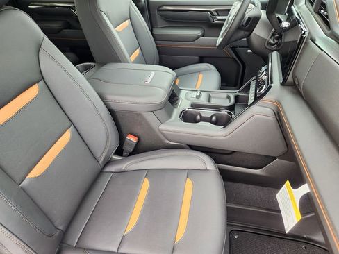 New 2026 GMC Sierra 2500 AT4 w/ AT4 Premium Plus Package image 19