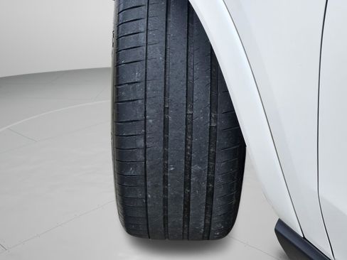 Used 2021 Mercedes-Benz GLE 350 4MATIC image 32