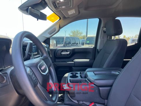 Used 2025 GMC Sierra 1500 Pro w/ Graphite Edition RWD image 32