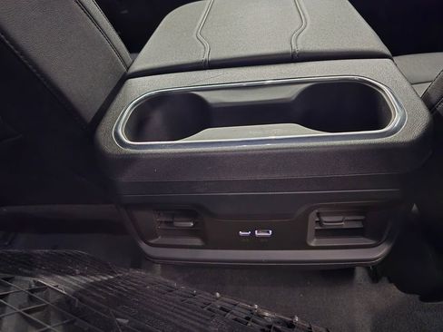 Used 2025 Chevrolet Silverado 1500 RST image 38