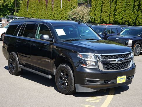 Used 2018 Chevrolet Tahoe LS AWD/4WD image 3