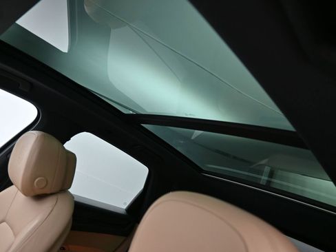 Certified 2023 Porsche Cayenne image 11