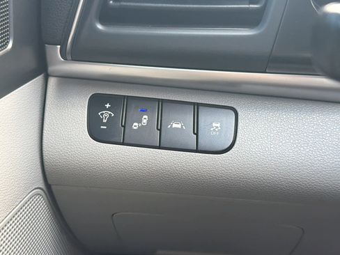 Used 2019 Hyundai Elantra Value Edition w/ Cargo Package image 15