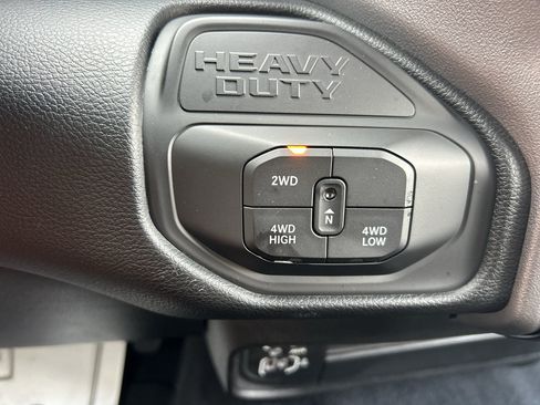 Certified 2026 RAM 2500 Big Horn AWD/4WD image 22