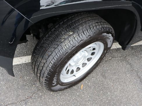 Used 2026 Chevrolet Colorado W/T w/ Advanced Trailering Package image 39