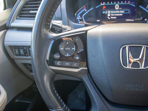 Used 2019 Honda Odyssey EX-L image 42