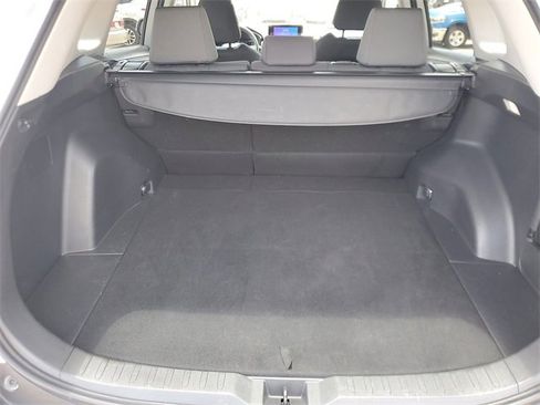 Used 2024 Toyota RAV4 XLE image 8